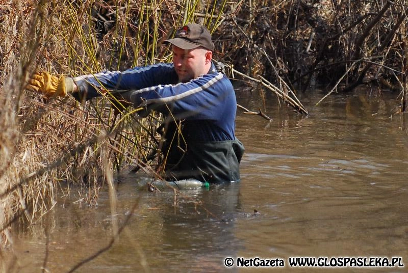 Medale i awanse z okazji Dnia Strażaka