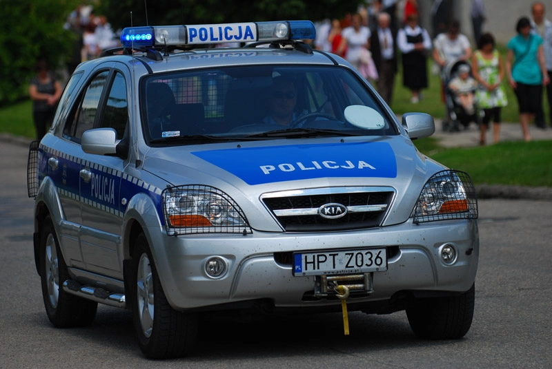 Trzech na jednego - sprawcy zabrali klucze