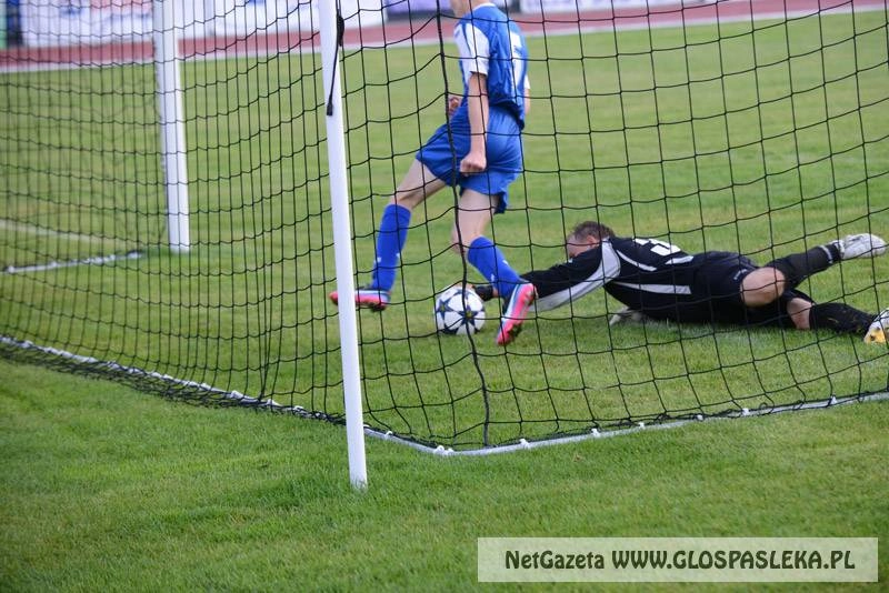 Polonia wygrała 2:1 (1:1)