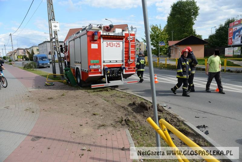 Kolizja z udziałem wozu strażackiego