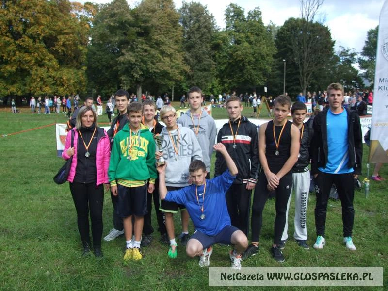 Uczniowie Gimnazjum nr 1 w Pasłęku wygrywają biegi przełajowe