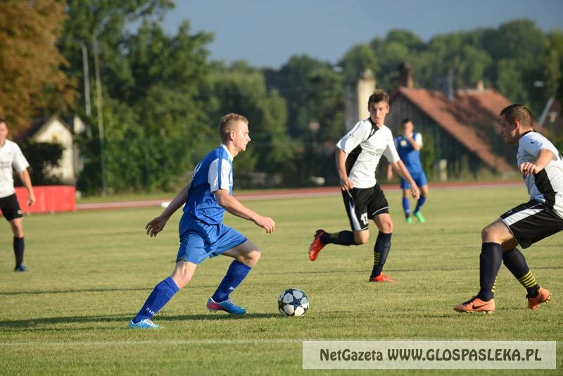 Zaproszenie na mecz – wylosuj koszulkę