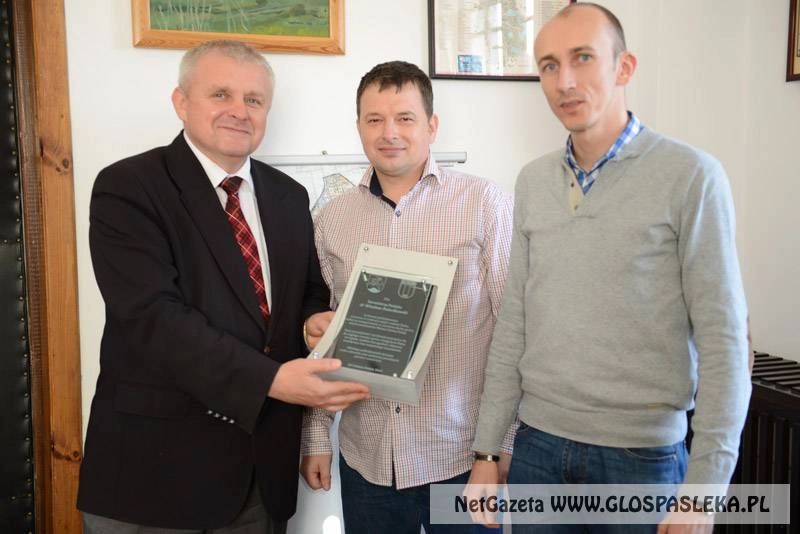 Gratulacje dla prezesa, nagroda dla trenera