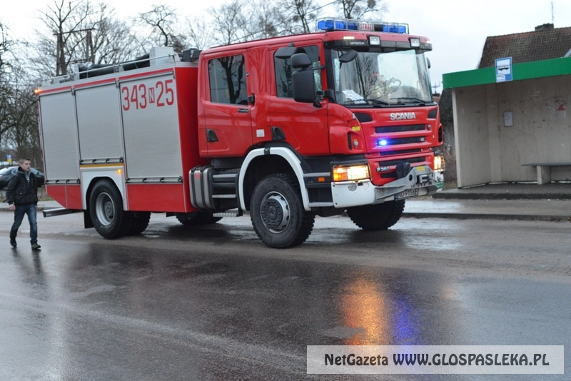 Dachowanie koło Marianki – pijany kierowca Opla