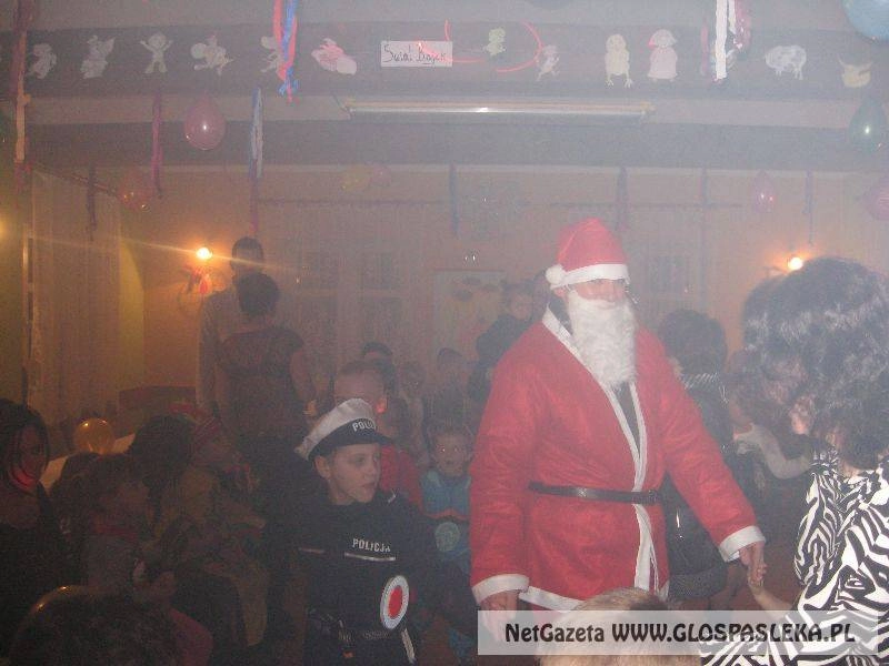 Zabawa choinkowa w Podągach