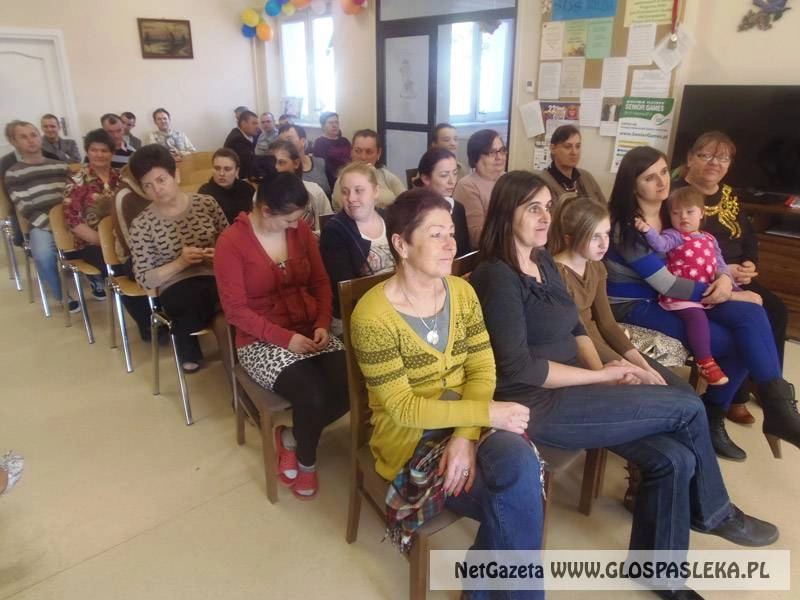 Dzień Kobiet w ŚDS w Rzecznej