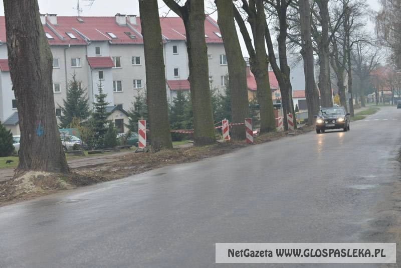 Ścieżka rowerowa i chodnik