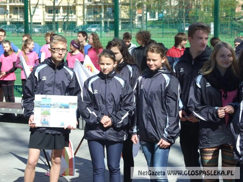 Uczniowie Gimnazjum nr 1 biegają przełaje