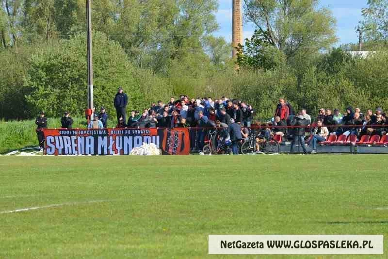 Minął weekend – przyjechali kibole