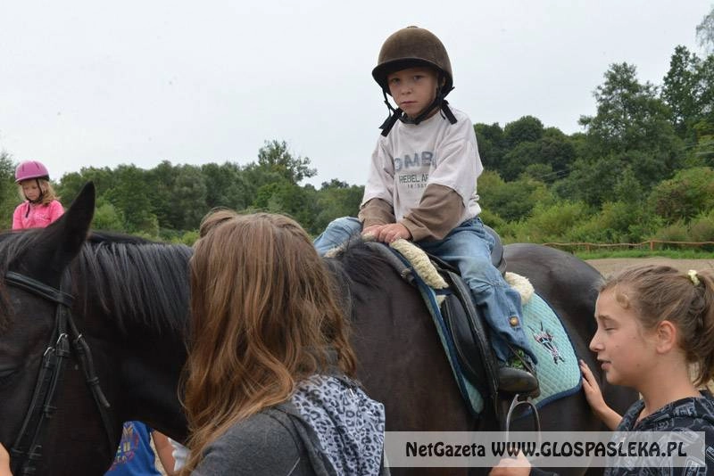 Przejażdżki, gry i zabawy oraz grill
