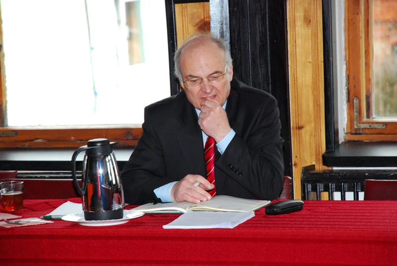 W Rychlikach kandydatów trzech