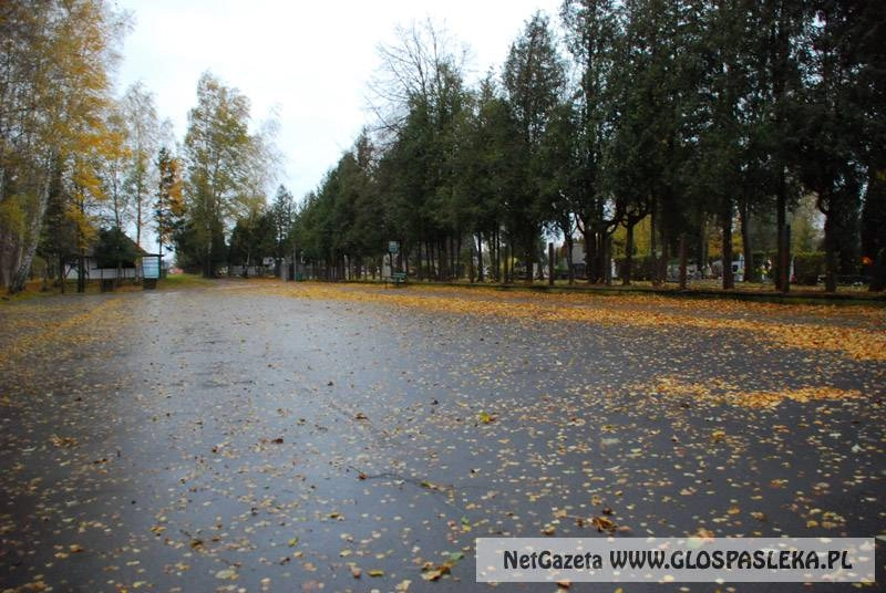 Pamiętaj o zmianach w organizacji ruchu przy cmentarzach