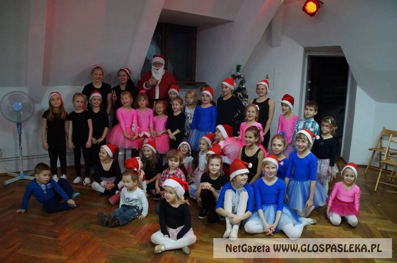 Przedświąteczne spotkanie w POK Dance