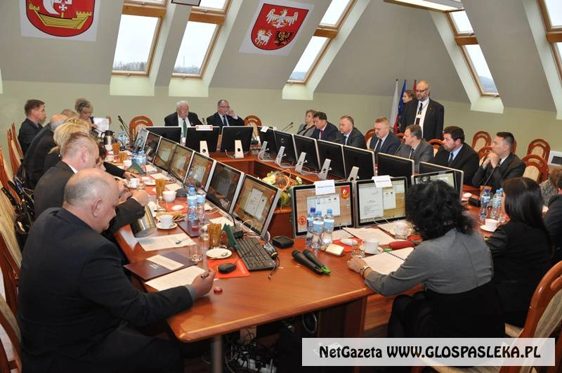 W powiecie głosują nad budżetem