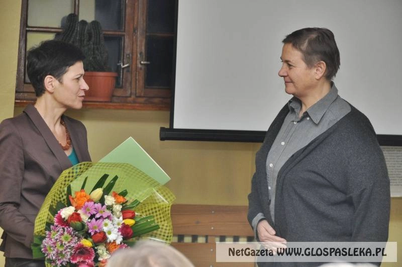 O przenoszeniu świątyń