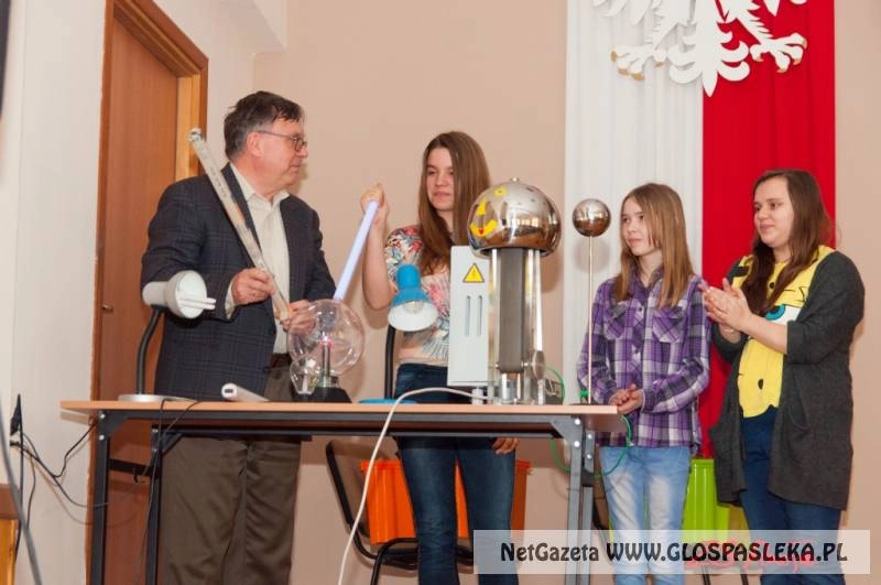 Niezwykła fizyka w ZS w Pasłęku 