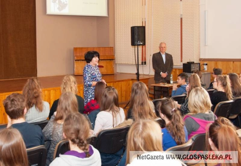O narkotykach na poziomie uniwersyteckim w ZS w Pasłęku