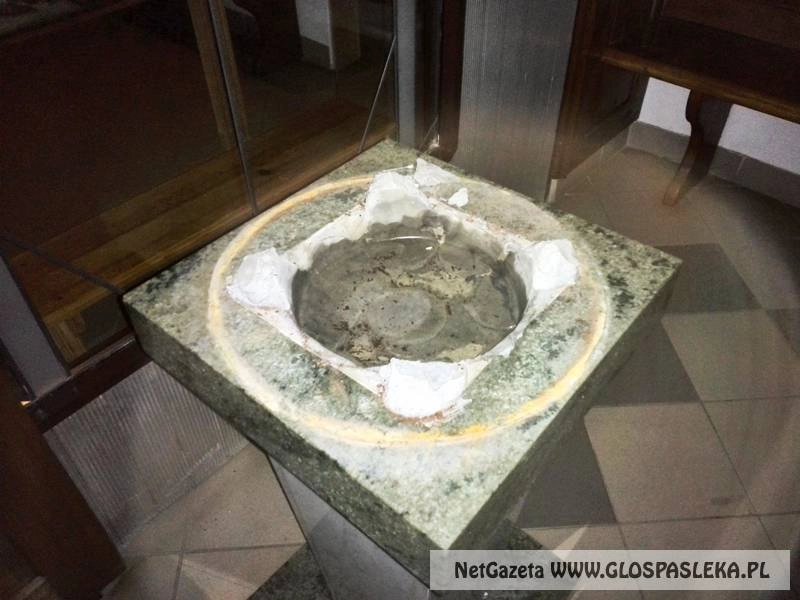 Ukradł sakralną kropielnicę