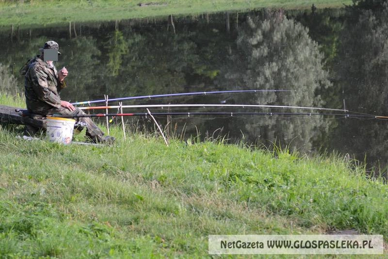 Łowimy na dwie wędki