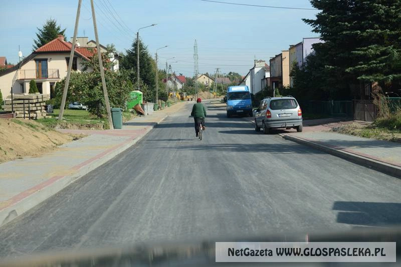 40 lat czekał na drogę