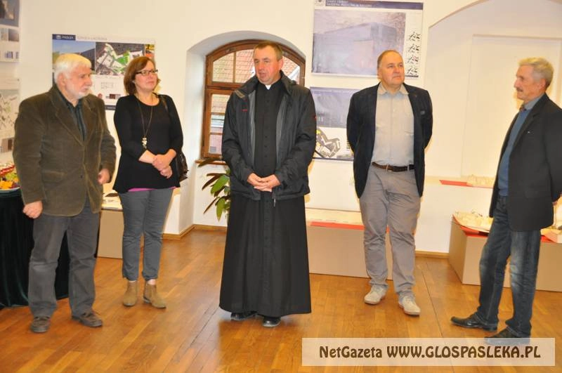 Szkoła łacińska w studenckich projektach