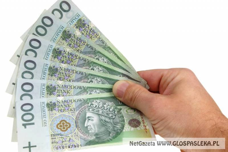 Znalazł portfel z pieniędzmi i przyniósł go na komisariat