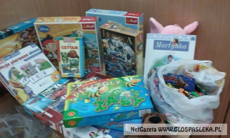 Świąteczna paczka- podaruj uśmiech i radość dzieciom! 