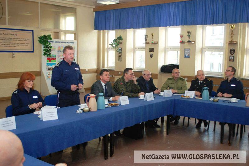 Komendanci przedstawili policyjne wyniki za 2015 rok
