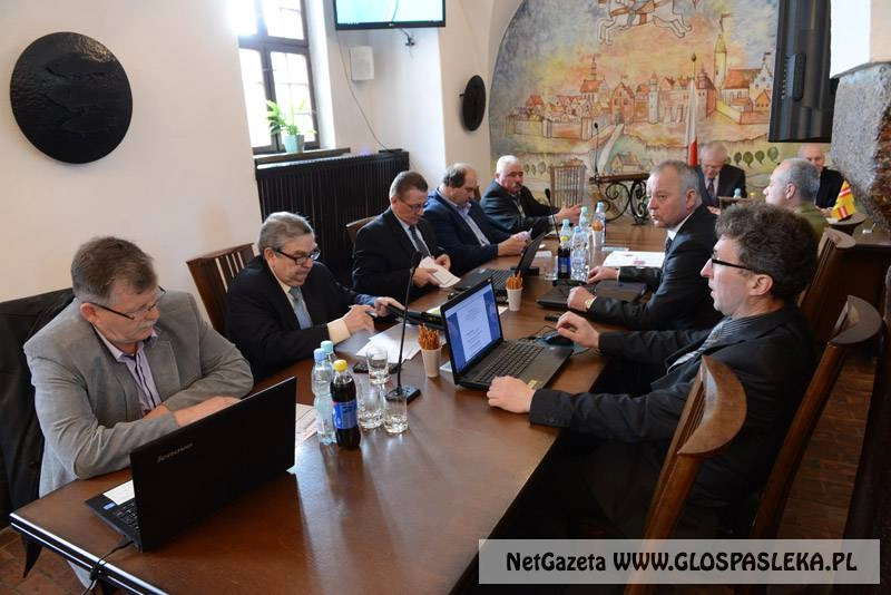 Absolutorium w czerwcu