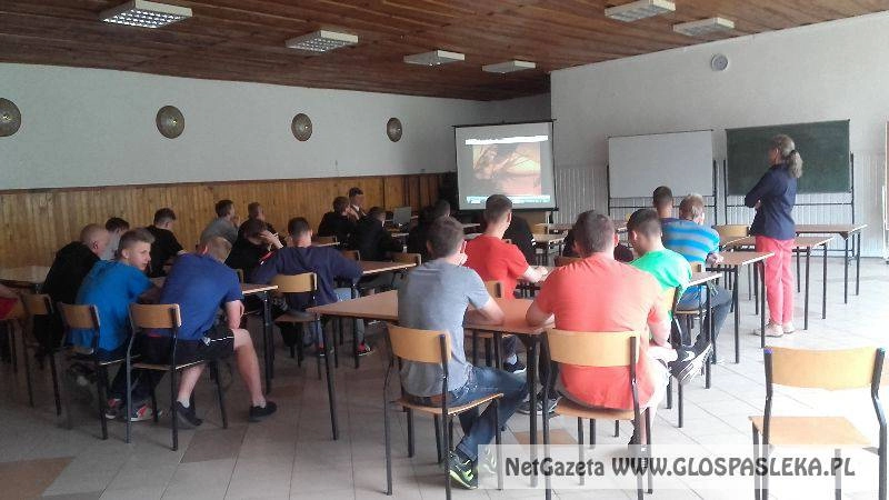 Bezpiecznie latem  -  spotkanie z leśnikiem w OSiW