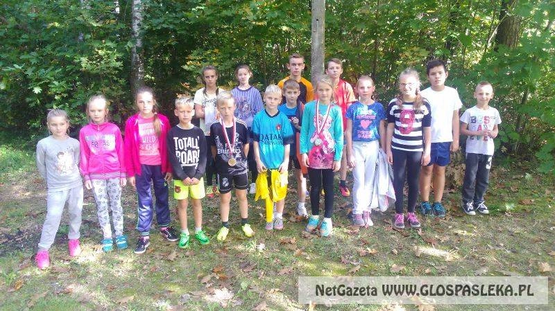 Uczniowie z Godkowa biegali przełaje