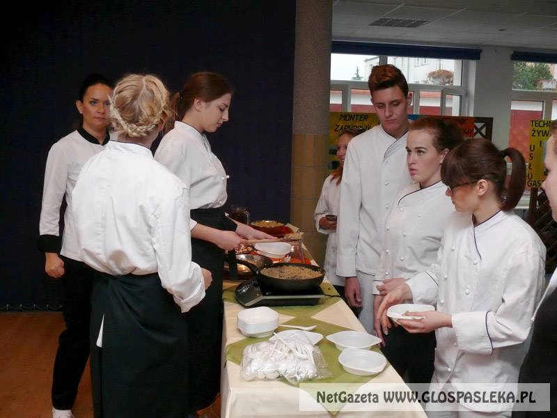Europejski Dzień Zdrowego Jedzenia i Gotowania w ZSEiT