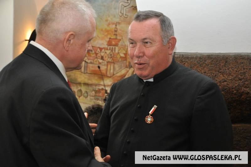 10 radnych za honorowym obywatelstwem