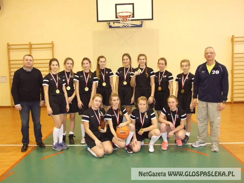 Koszykarki Gimnazjum nr 1 najlepsze w powiecie