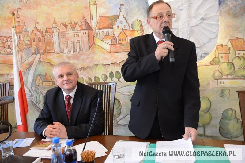 Sesja nadzwyczajna i zwyczajna