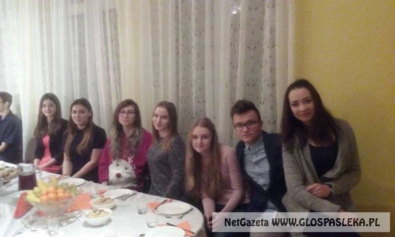 Przy wspólnym stole w Marwicy