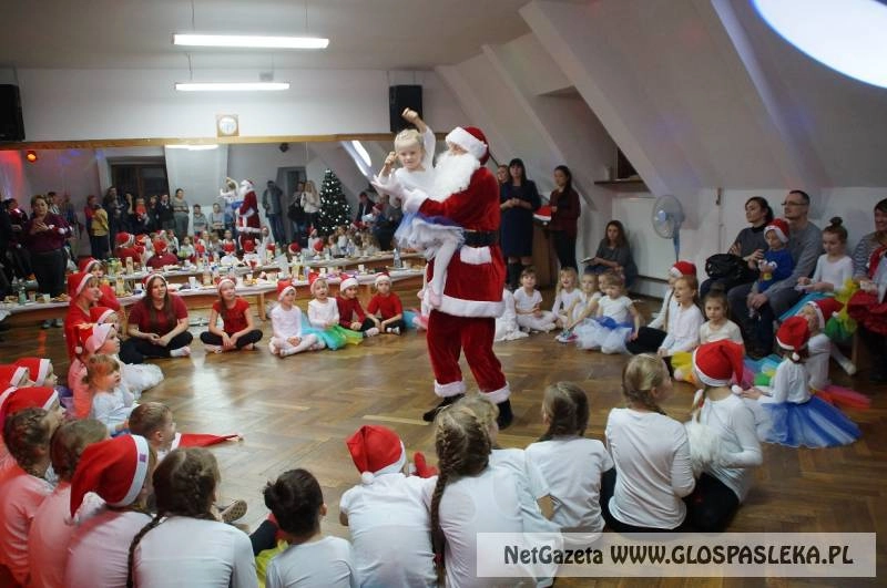 Taneczna wigilia w POK Dance