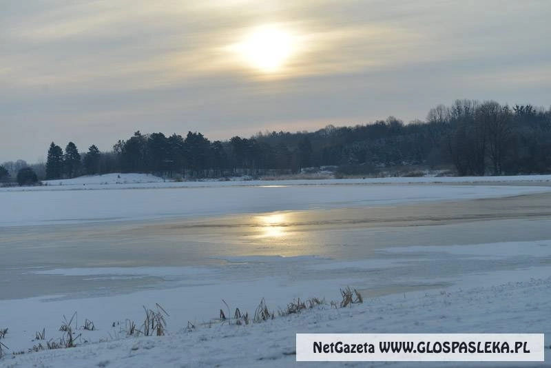Ostrożnie na lodzie