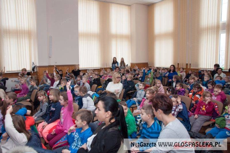 Przedszkolaki zobaczyły Śpiącą Królewnę