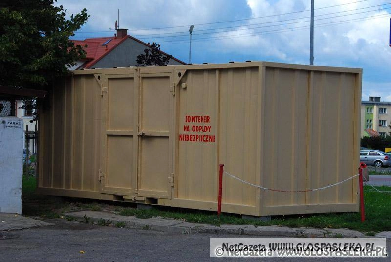 Godziny otwarcia kontenerów na odpady niebezpieczne