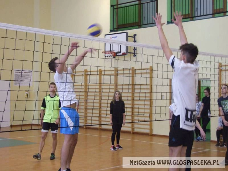 Sportowe ferie w gimnazjum nr 1