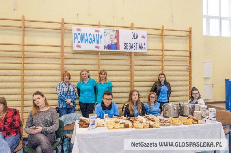 Pomgać każdy może