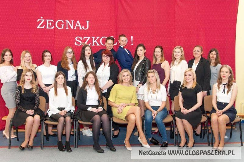 Maturzyści z Zespołu Szkół zakończyli rok szkolny