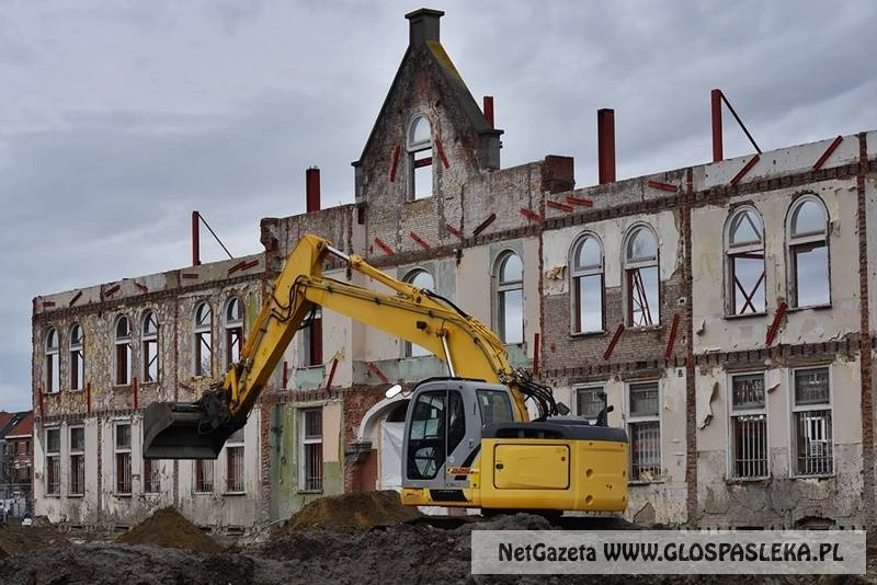 Skąd brać najwyższej jakości części do maszyn budowlanych?