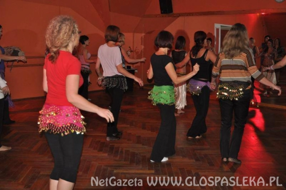 Pokazowe zajęcia tańca orientalnego