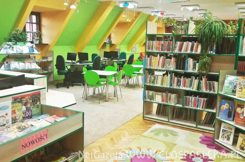 Piątkowe zajęcia w bibliotece