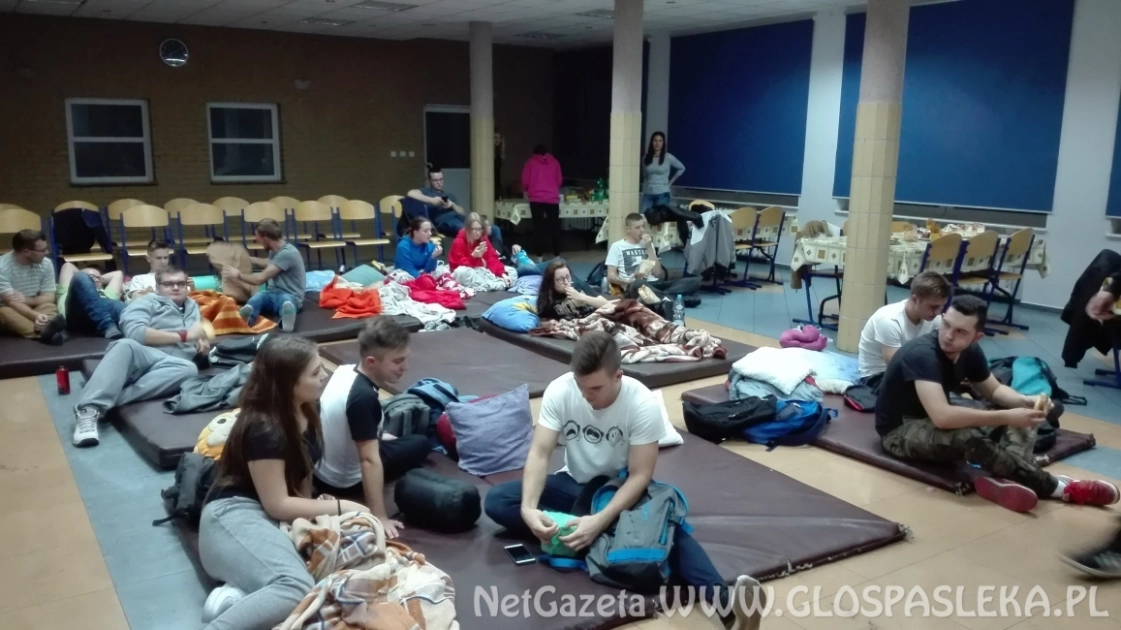 Nocny Maraton Lektur w ZSEiT