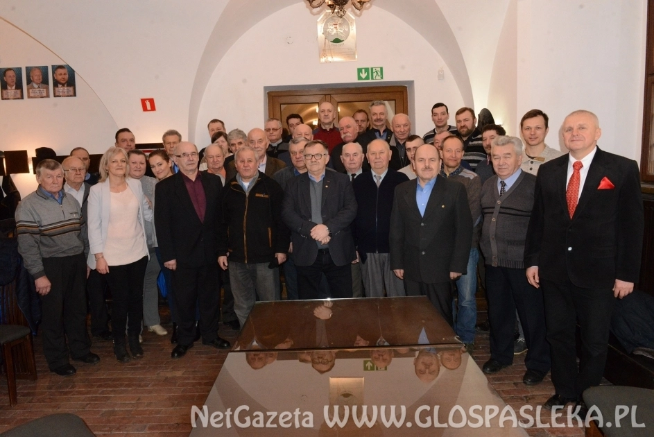 2847 rodzin pszczelich