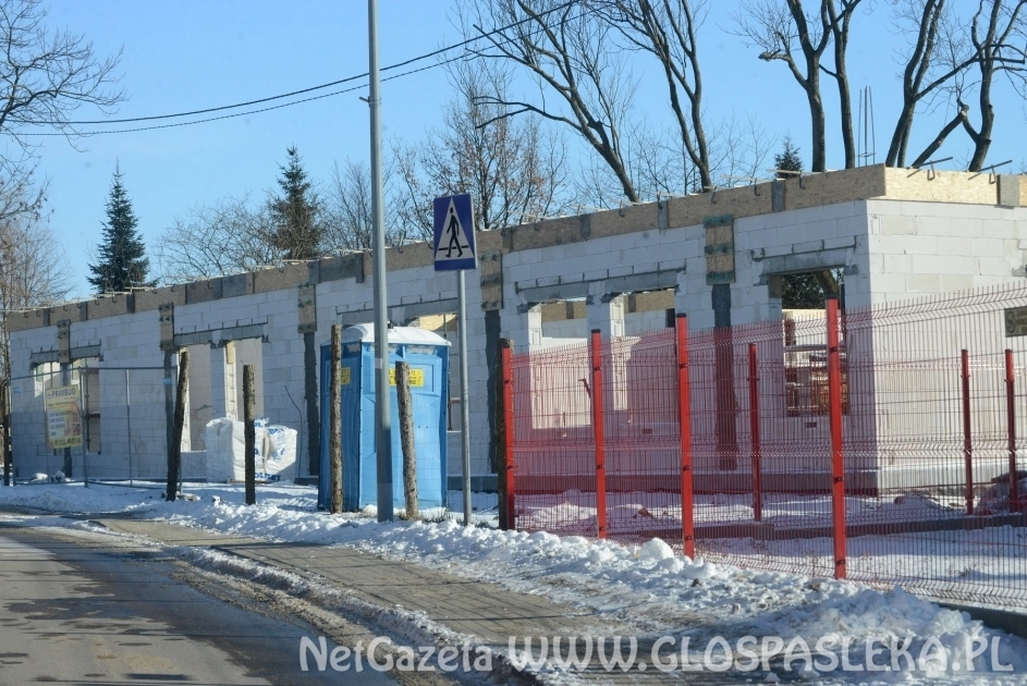 Zima hamuje prace budowlane