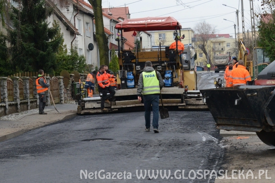 Przetarg na budowę dróg gminnych